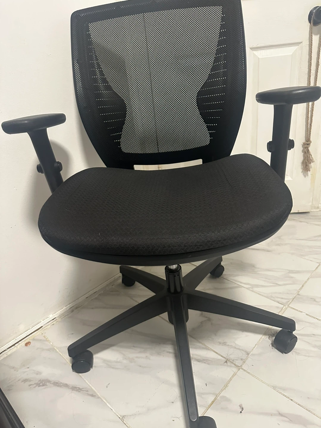 Black Office Chair - photo 5