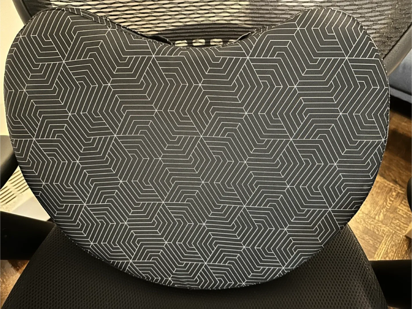 hometrends Lap Desk with Cushion Black image indicator(3)