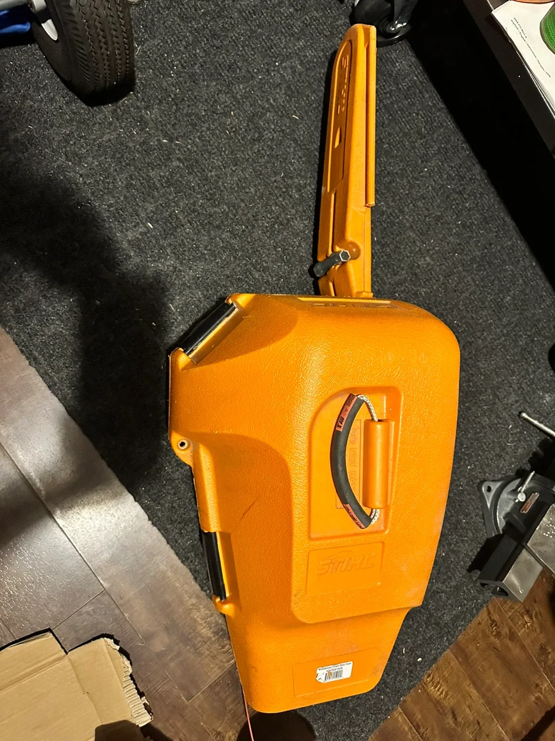 Stihl MS271 Farm Boss Chainsaw image indicator(5)