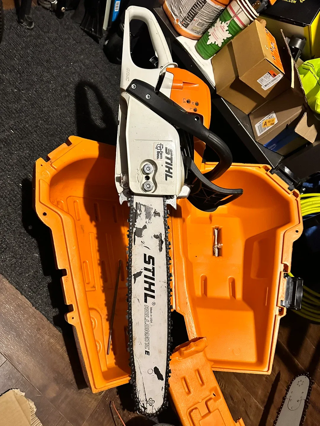 Stihl MS271 Farm Boss Chainsaw image indicator(4)