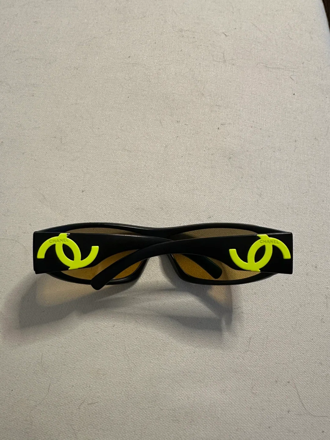 Chanel 5072 Sunglasses - Black Frame, Brown Lens image indicator(2)