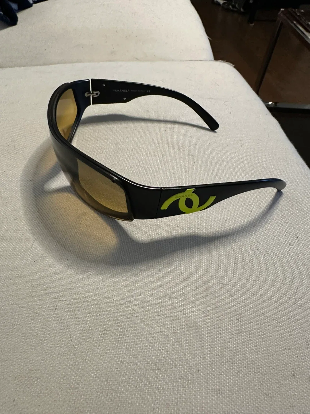 Chanel 5072 Sunglasses - Black Frame, Brown Lens image indicator(3)