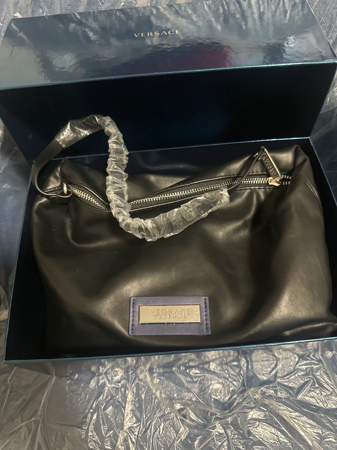 Versace Eros Black Toiletry Bag - New in Box! - photo 2