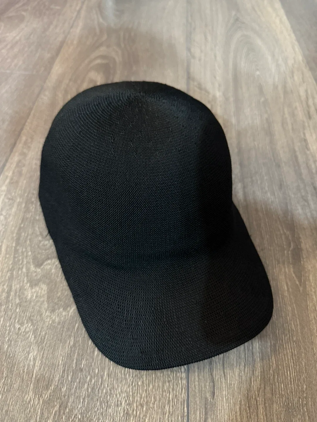 Kangol 504 Hat - Size Medium