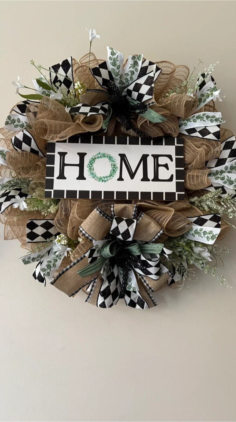Handmade Decorative "HOME" Wreath