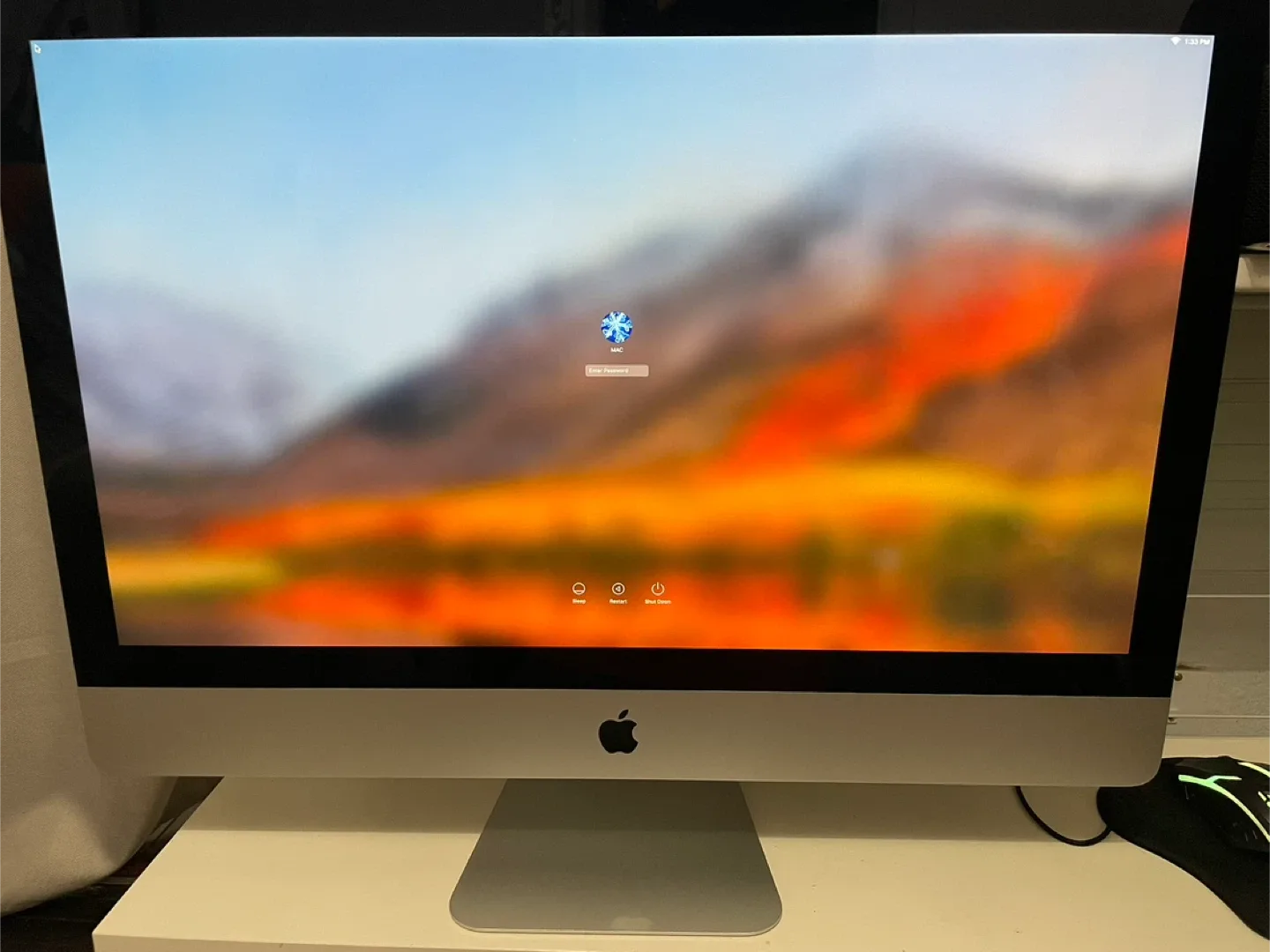 iMac 27-inch Late 2009 image indicator(2)