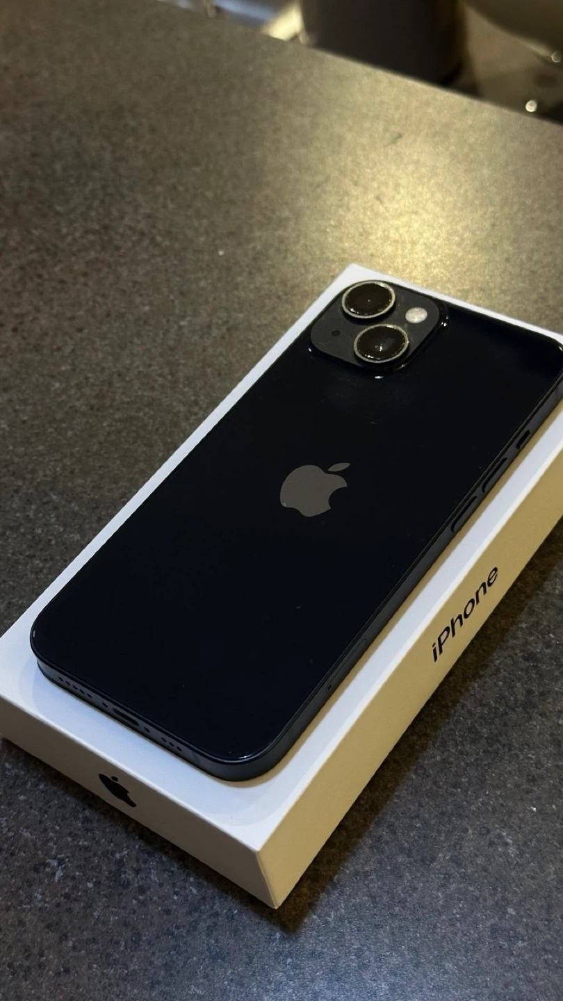 IPhone 14 128GB - Midnight color