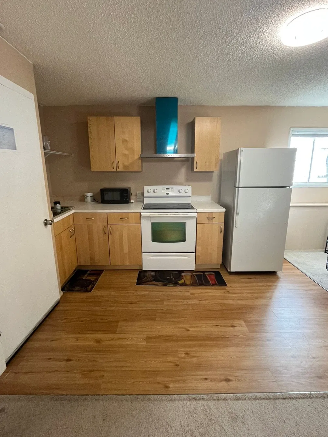 Fully furnished large room image indicator(3)