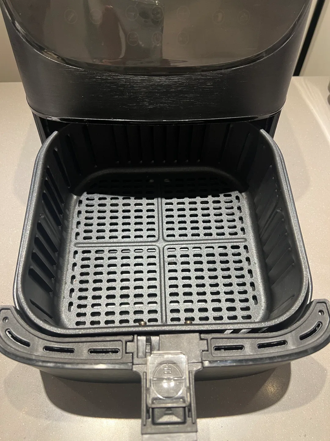 Cosori Air Fryer - Lightly Used image indicator(2)