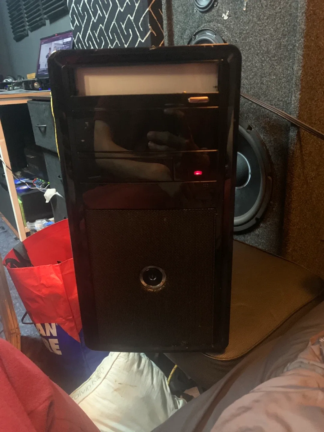 Sleeper gaming pc image indicator(2)