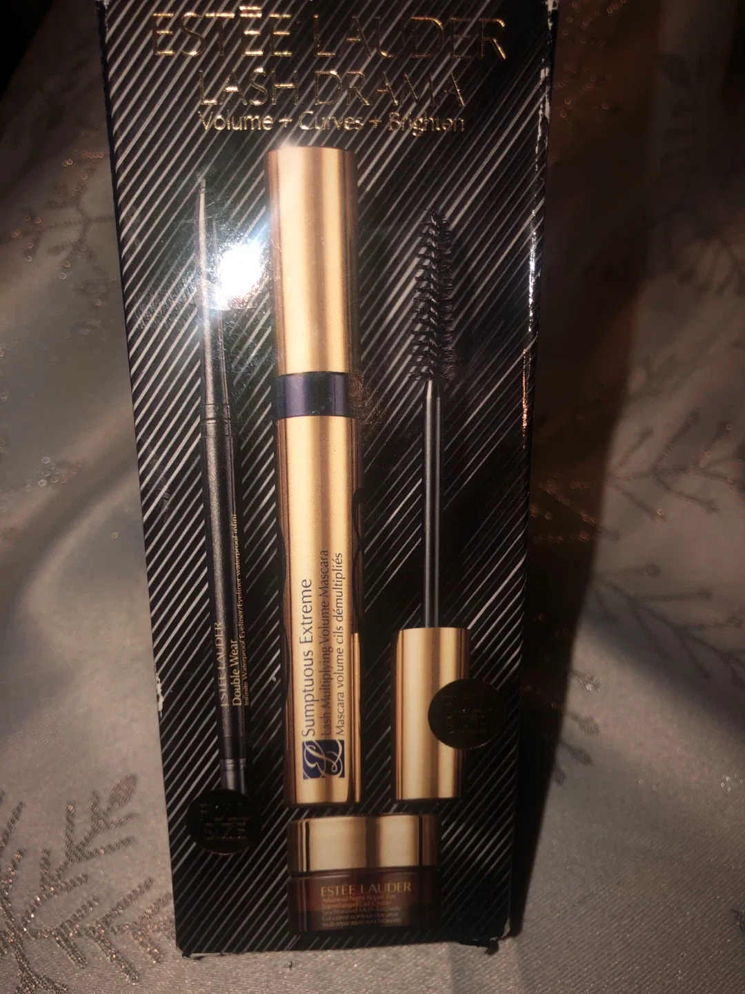 NEW Luxury Hand Soap & Estee Lauder Lash Set ETC #Cleanout image indicator(3)