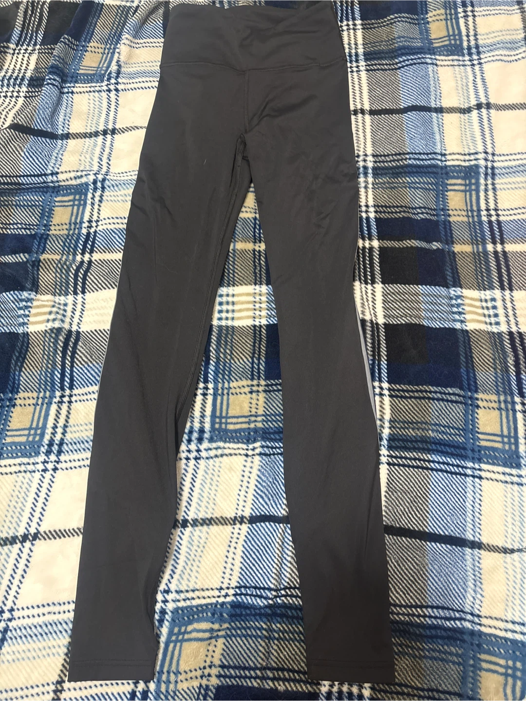 Lululemon Grey Leggings, Size 6 - photo 3