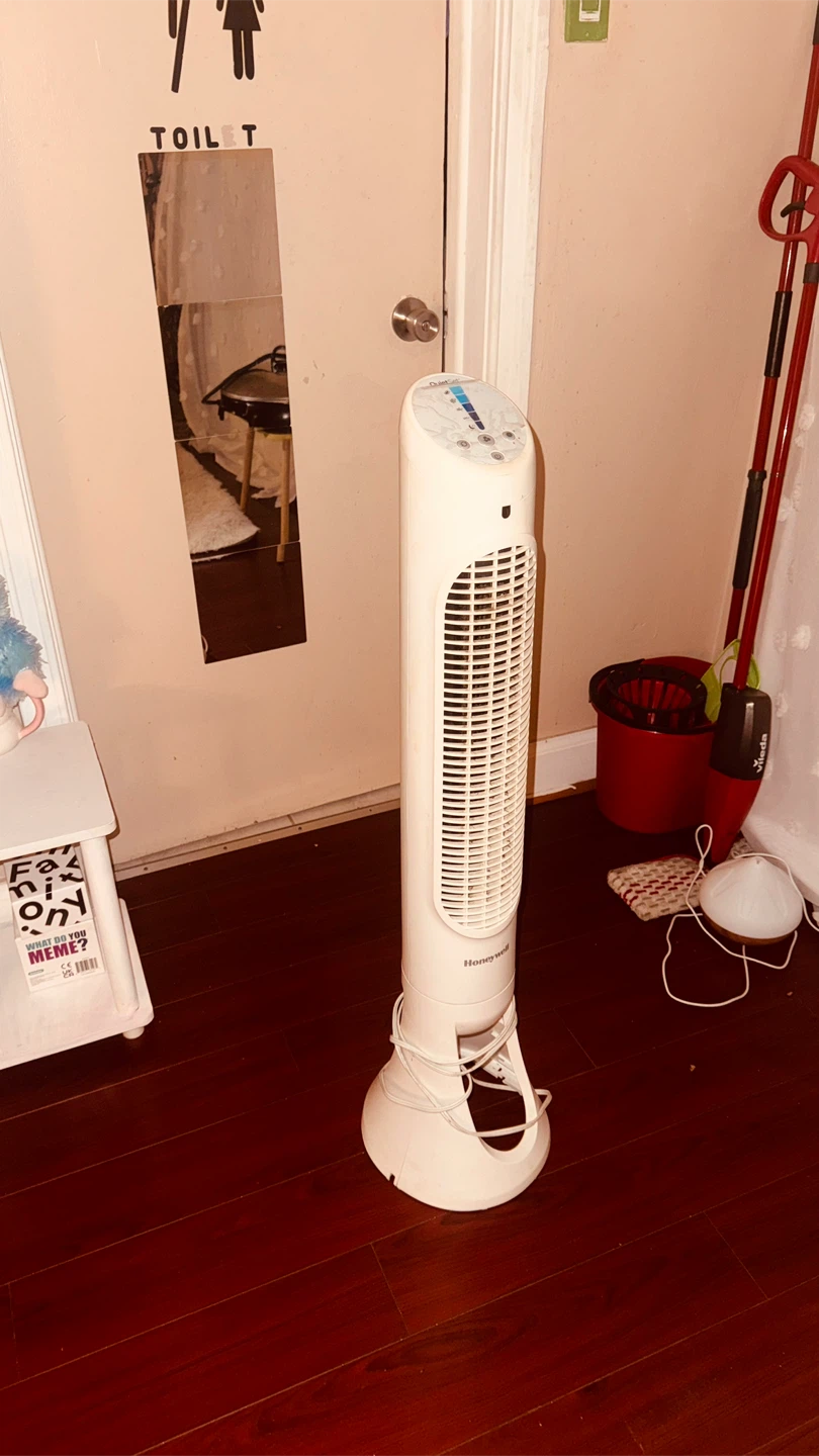 Honeywell QuietSet Tower Fan - photo 3