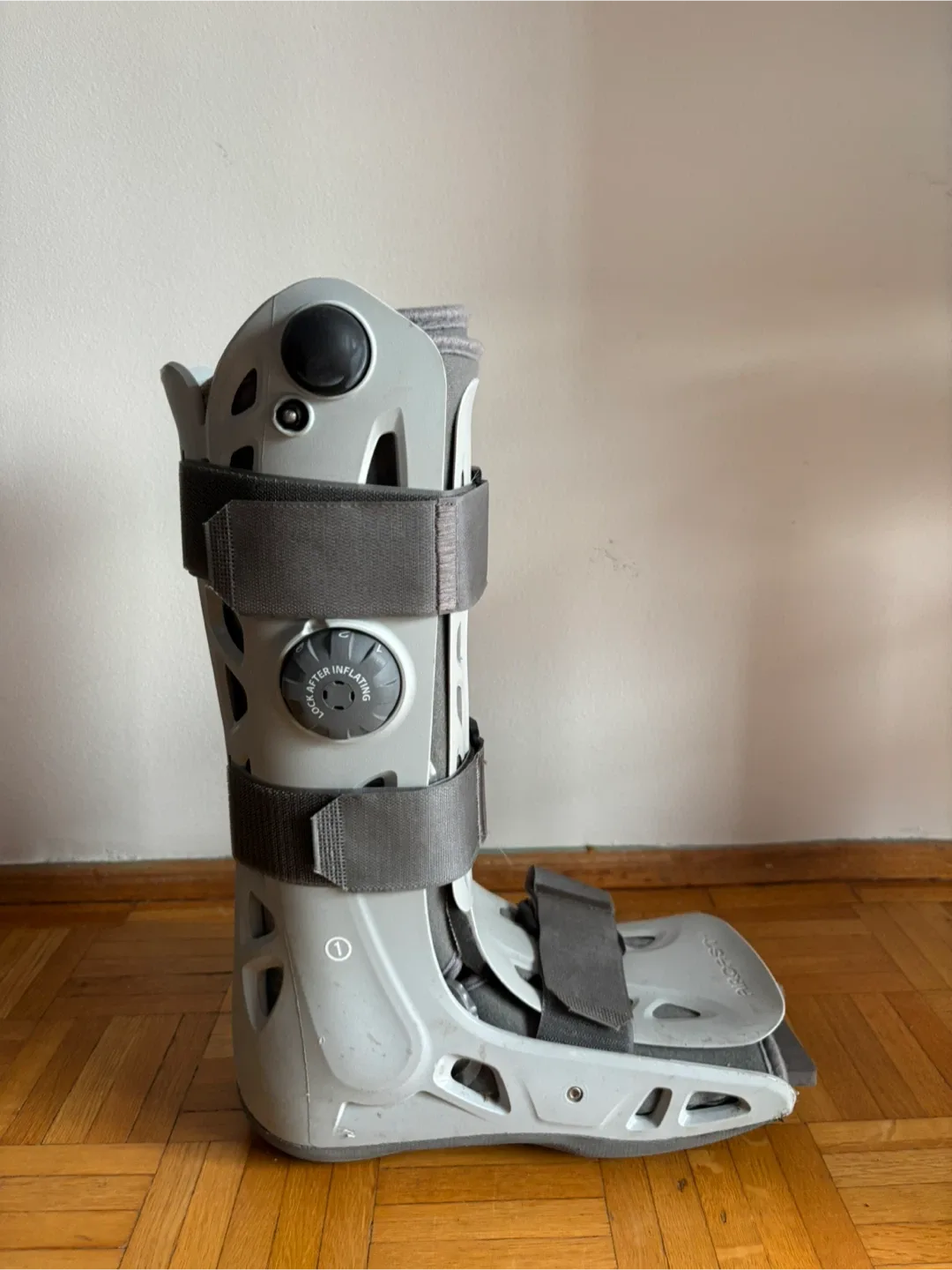 Aircast walking boot image indicator(2)