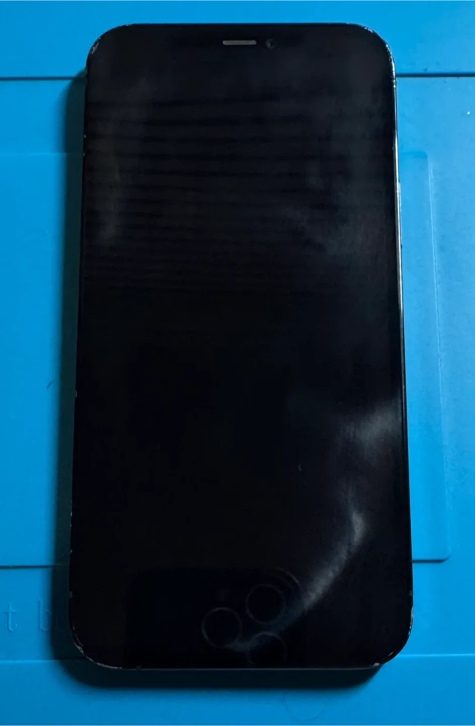 iPhone 12 Pro - 100% Battery Health image indicator(2)