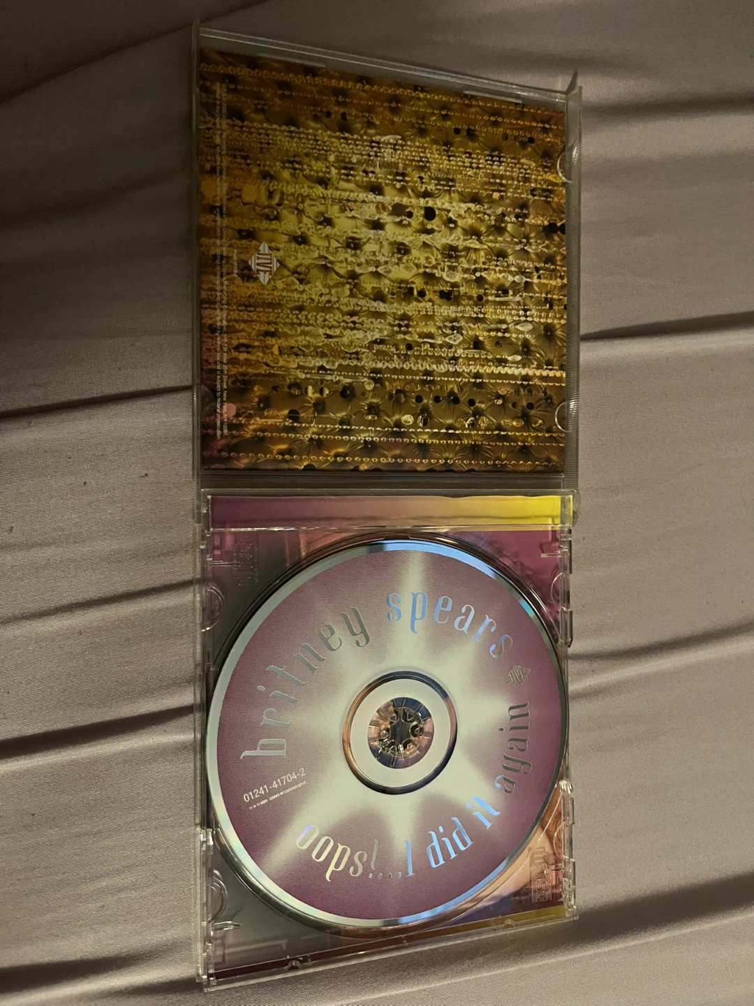 Britney Spears - Oops!... I Did It Again CD - photo 3