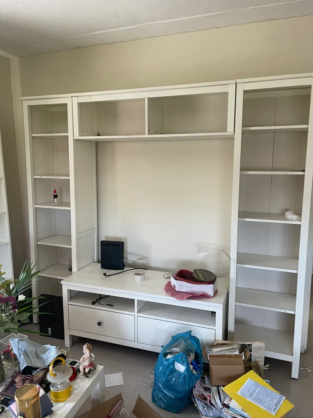 IKEA hardly use wall unit