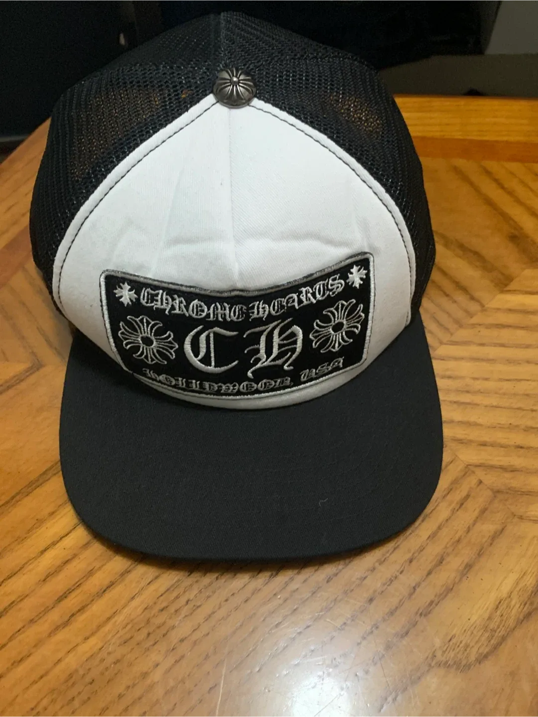 ‼️REP‼️Chrome Hearts Trucker Hat - Black/White image indicator(2)