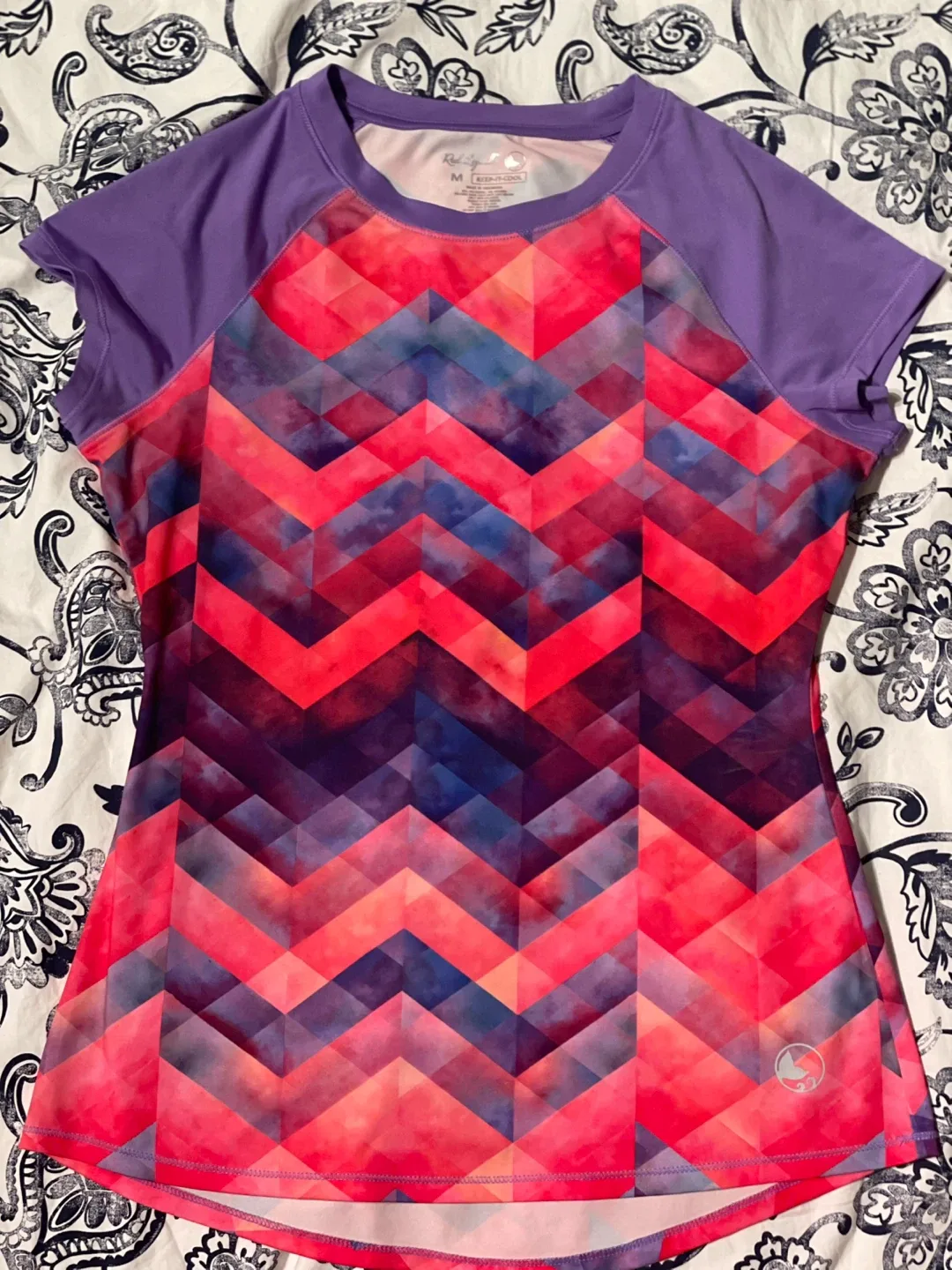 Red Legends Keep-It-Cool Shirt - Size M