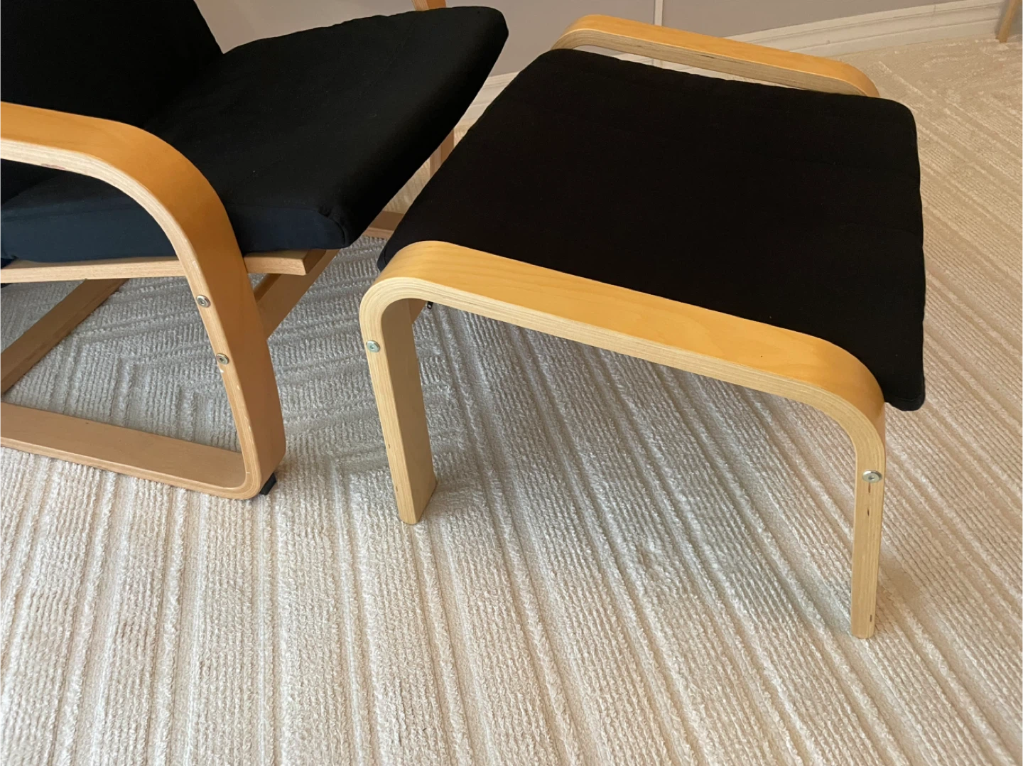 Chair and Footstool Set - Black - IKEA Poang - photo 3