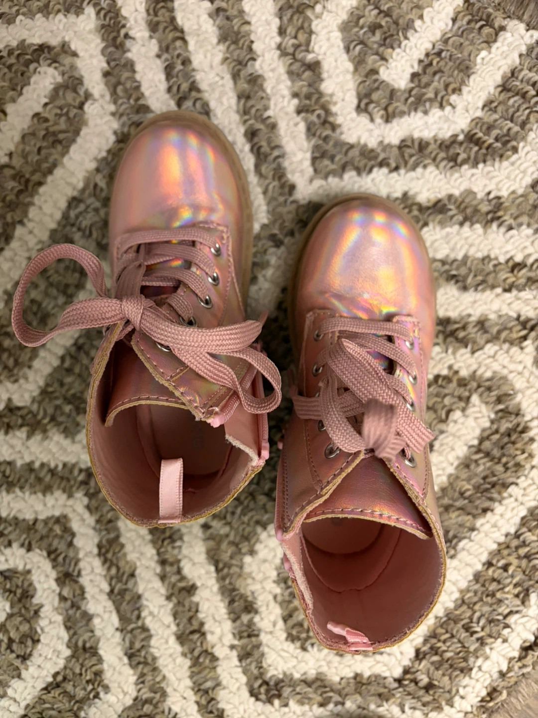 Old Navy Pink Toddler Boots - Size 9