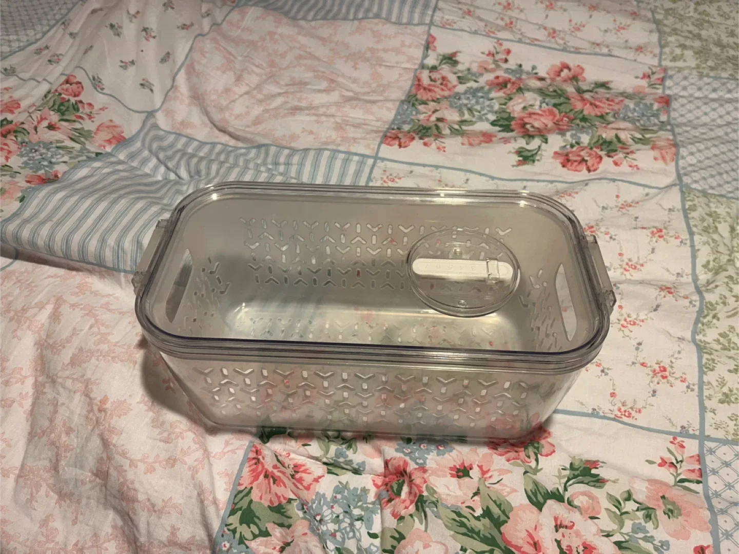 Lockable Storage Basket - Grey/Clear image indicator(2)