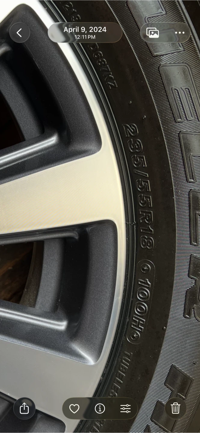 235/55R18 Bridgestone Dueler H/T 687 Tire on OEM Rim (1 TIRE!!!) - photo 4