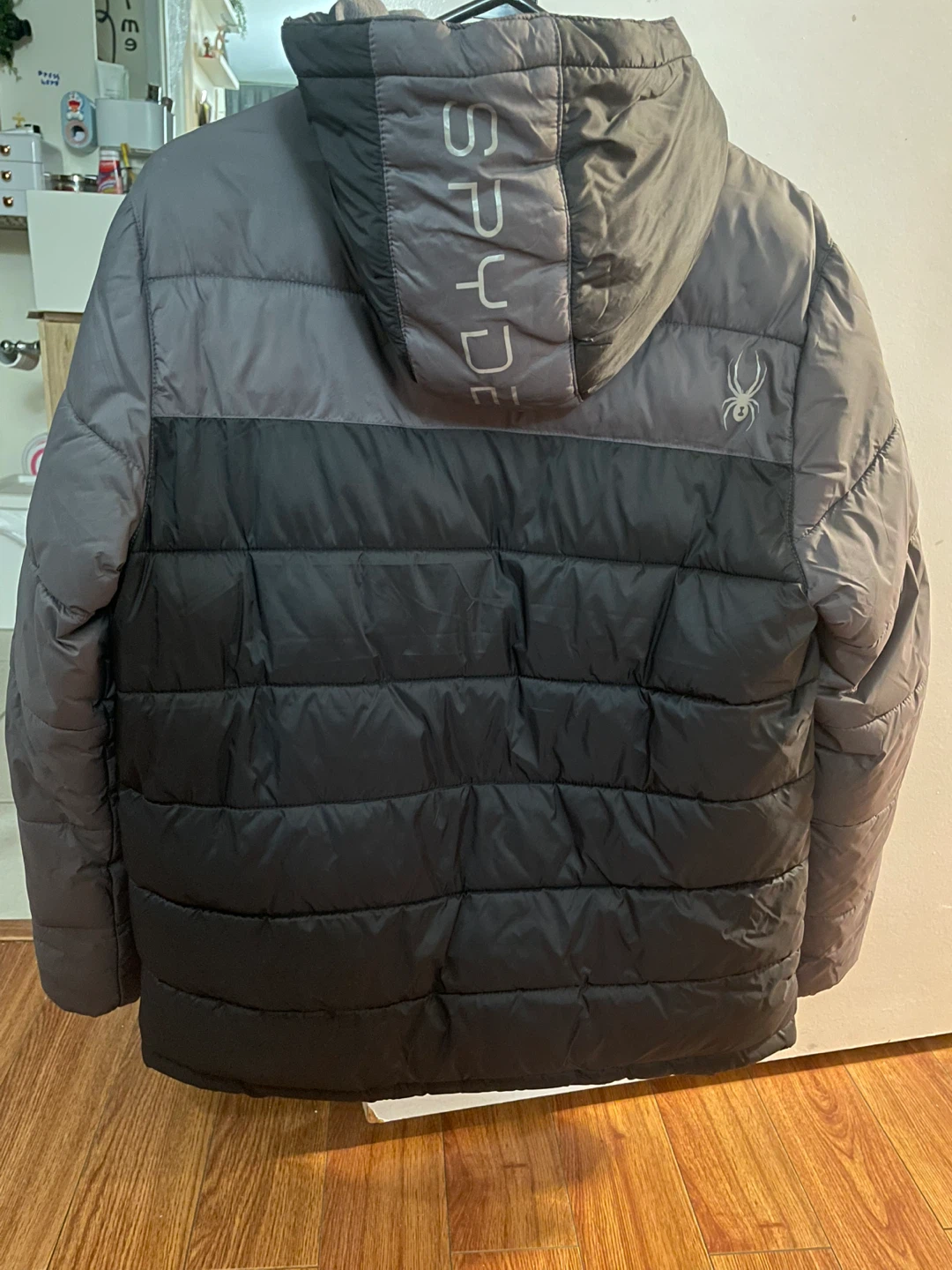 Spyder Puffer Jacket - Size L - Black/Grey - photo 4