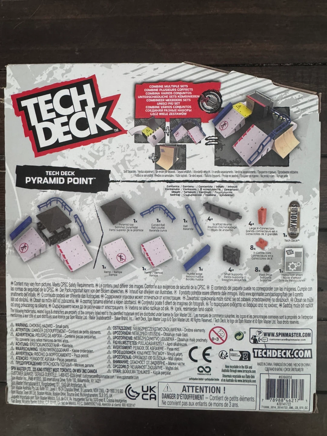 Tech Deck Pyramid Point Fingerboard Park