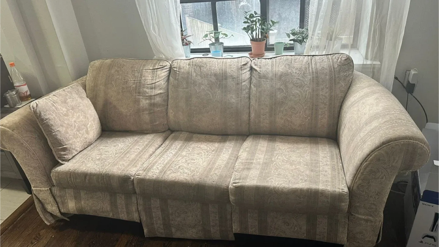 Floral Patterned Three-Seat Sofa