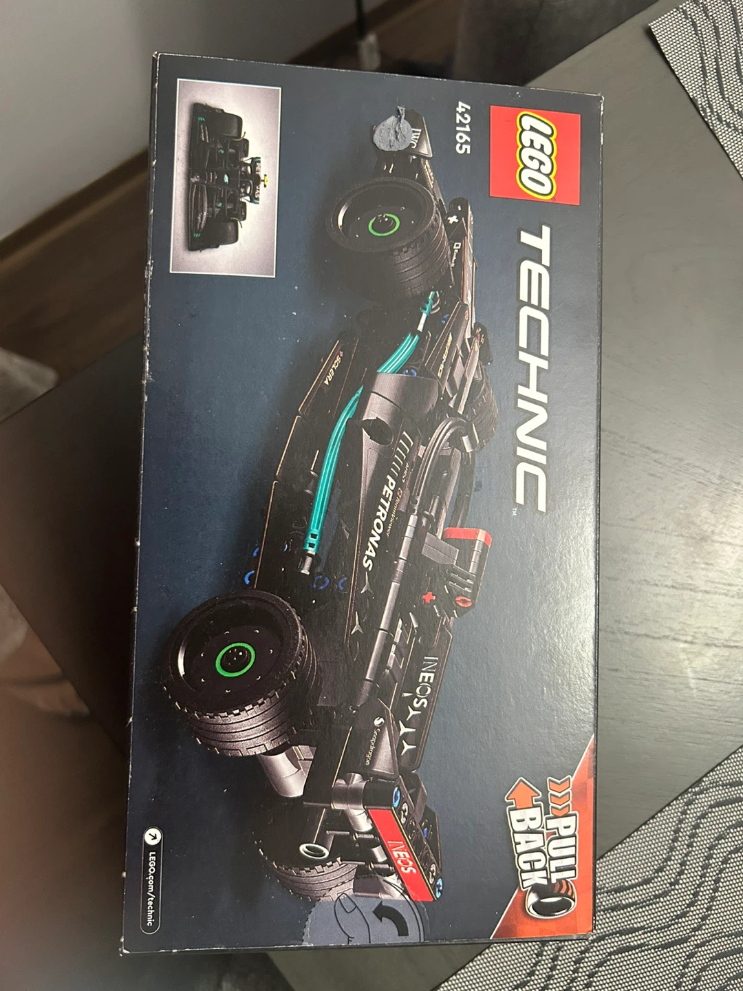 LEGO Technic 42165 Mercedes-AMG F1 W14 Pull-Back - photo 2
