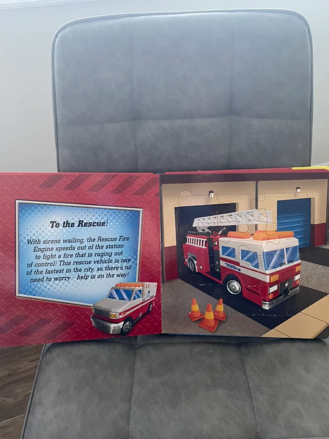 Tonka Trucks My First Puzzle Book image indicator(4)