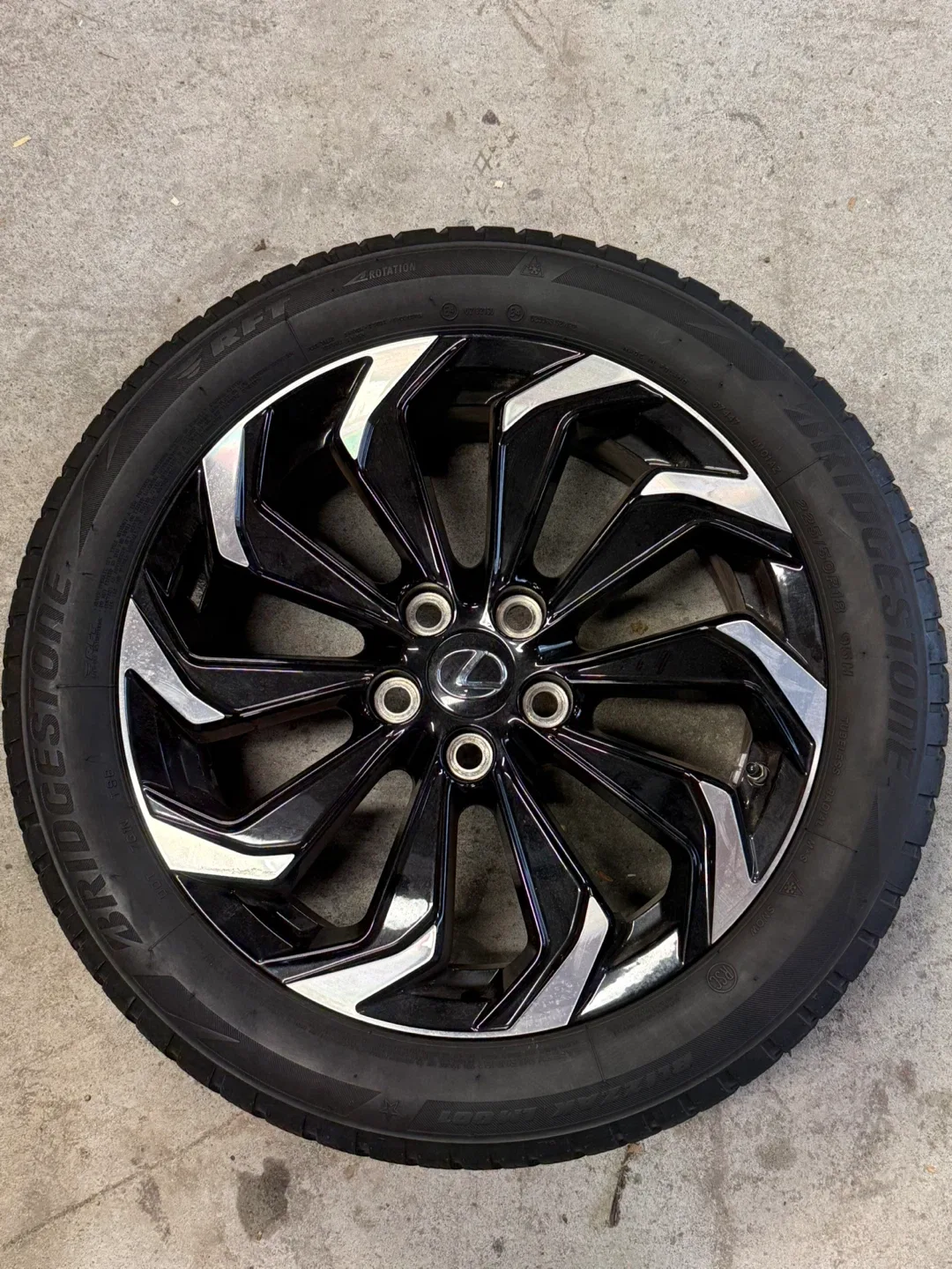 Lexus Wheel with Bridgestone Blizzak LM001 Tire 225/50R18