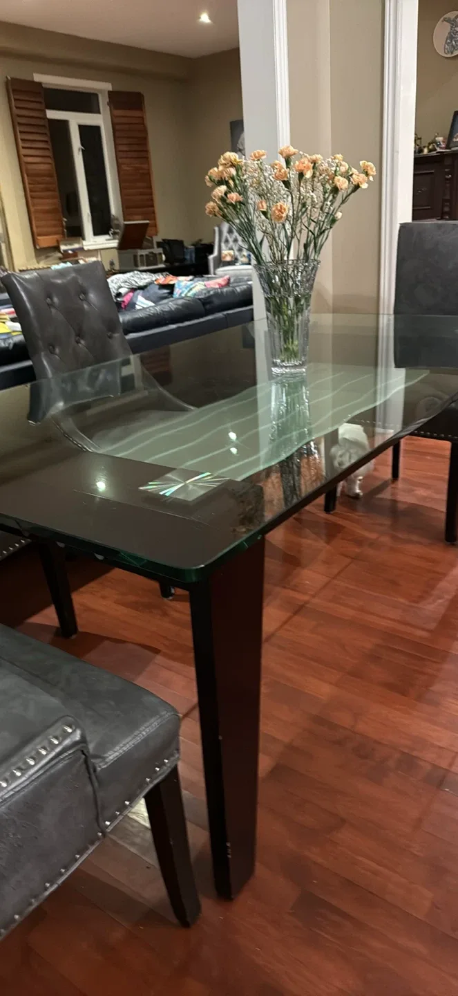 Glass Top Dining Table image indicator(3)