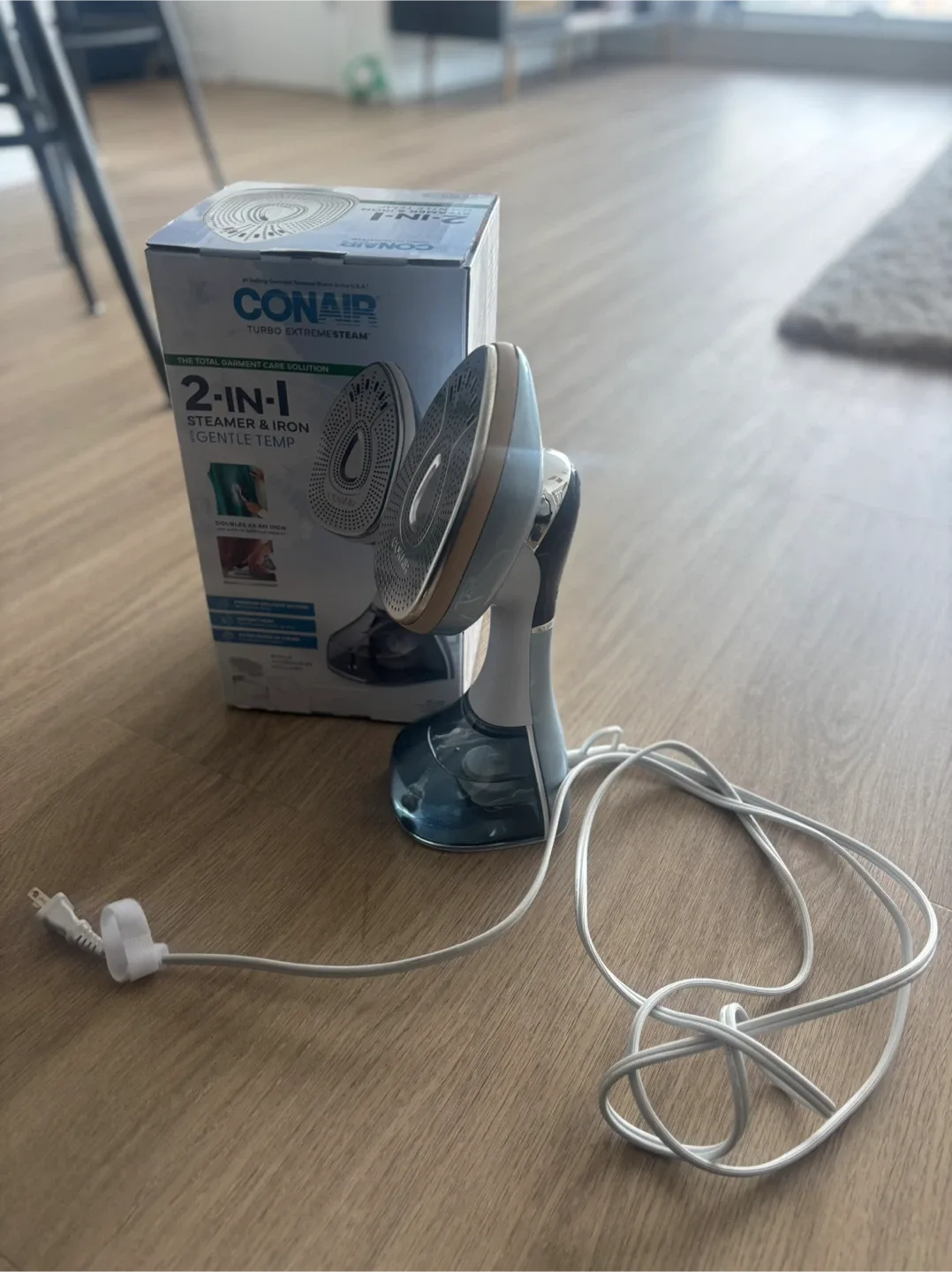 Conair Turbo ExtremeSteam 2-in-1 Steamer & Iron image indicator(2)