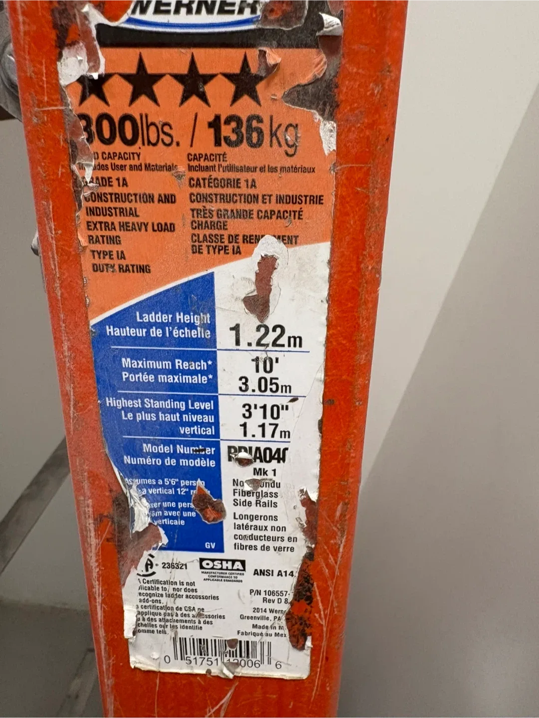 Werner PA304 Podium Ladder 10ft image indicator(4)