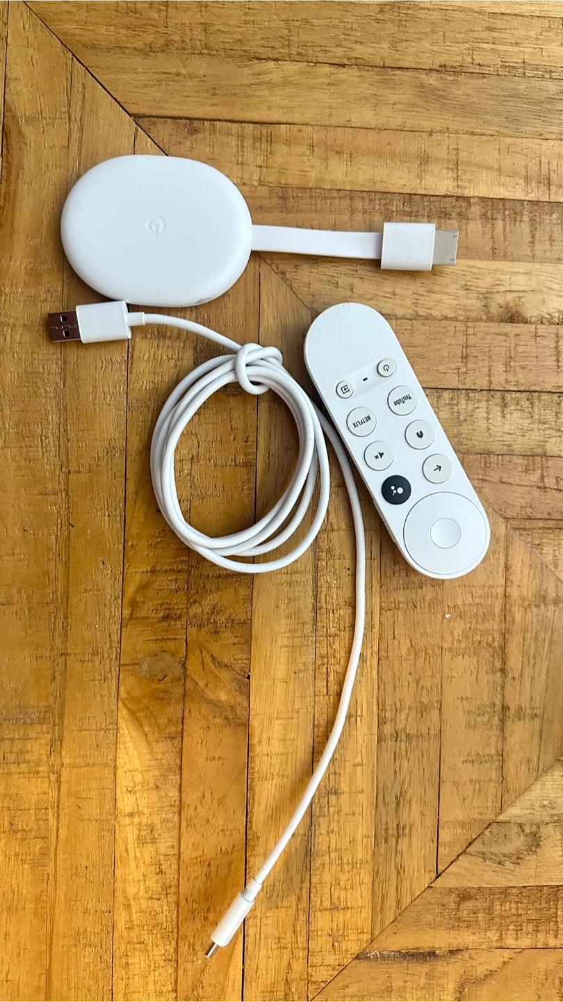 Google Chromecast with Google TV - photo 2