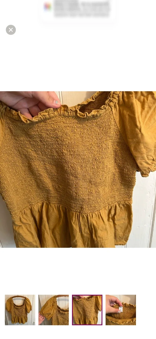 Old Navy Smocked Top - Size L image indicator(3)