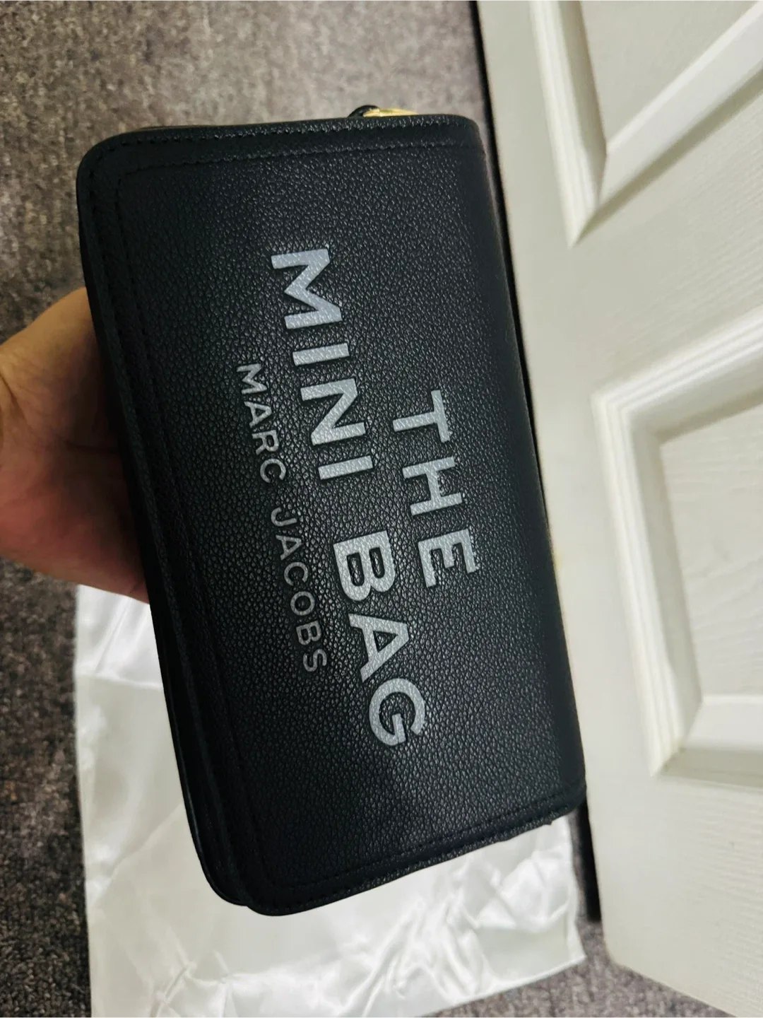 Marc Jacobs The Mini Bag - Black image indicator(2)