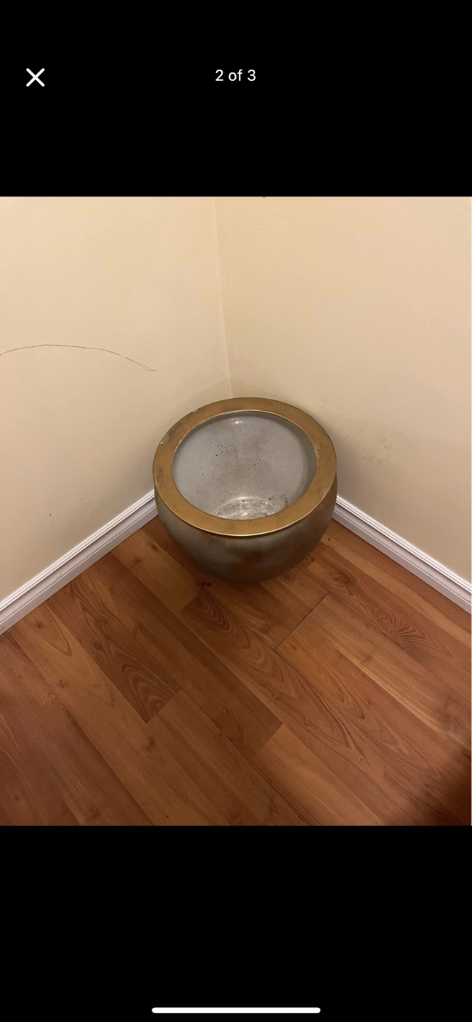 Gold Trimmed Planter ceramic - photo 2