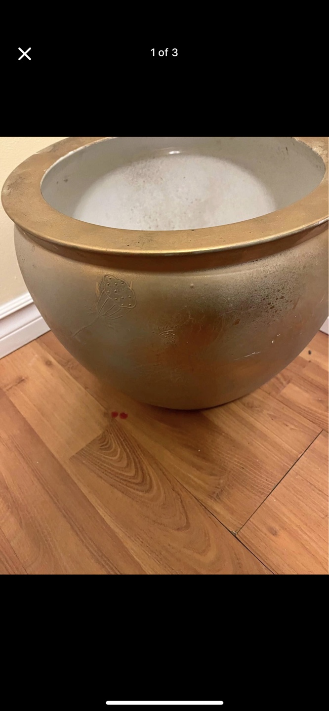 Gold Trimmed Planter ceramic