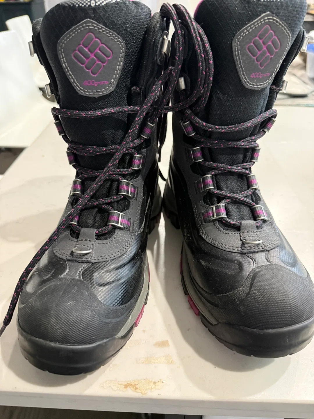 Brand new columbia winter boots- size 7