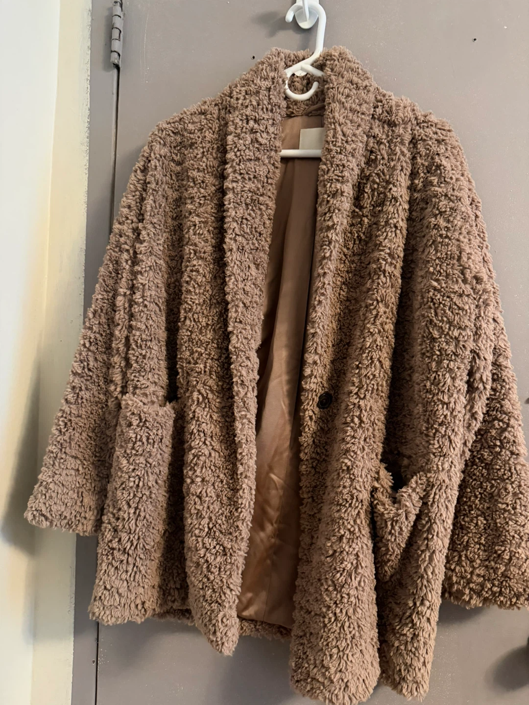 Wilfred free teddy coat