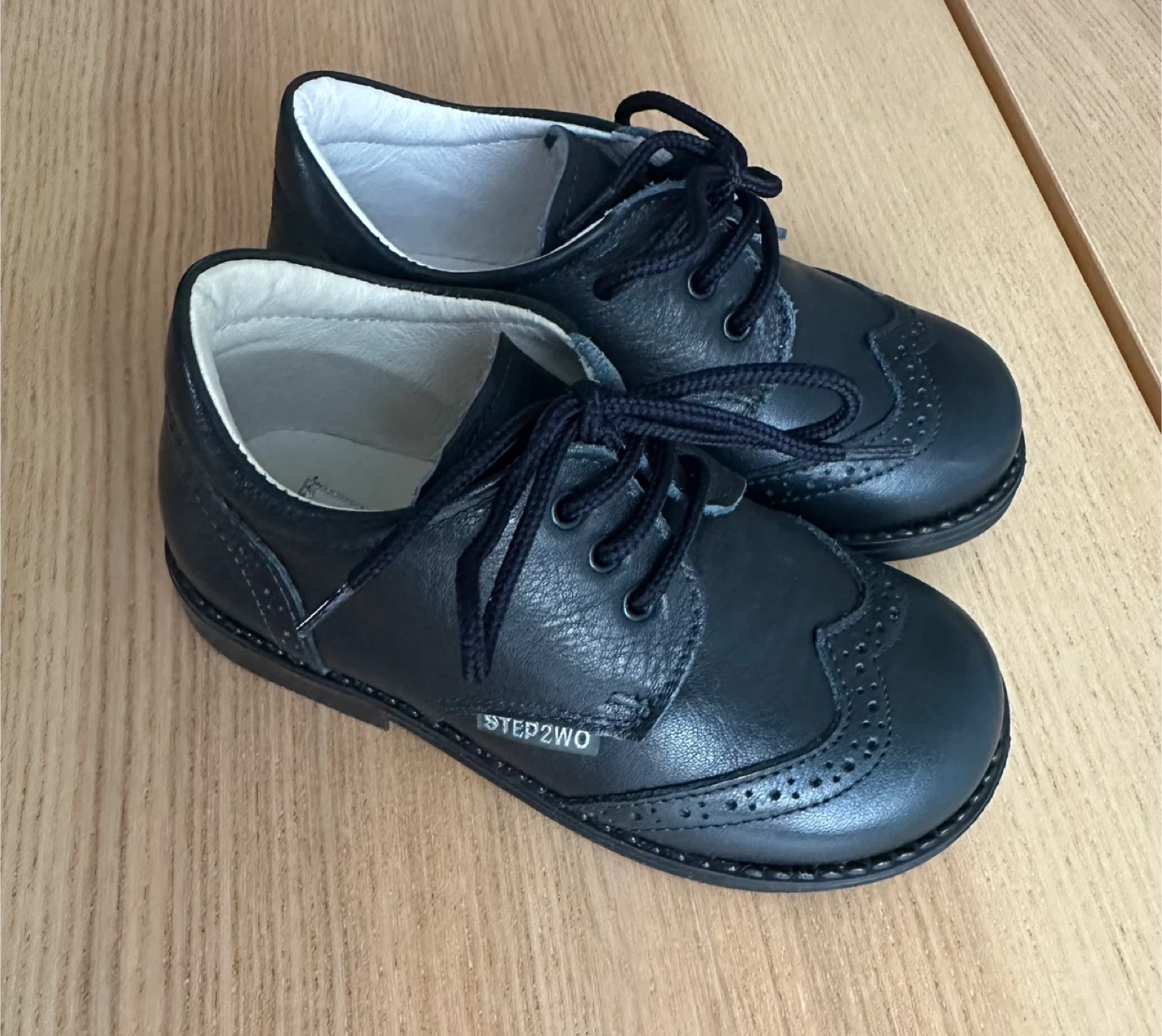 New Black Leather Dress Shoes for Toddlers- Size 24 EU/ 8 US - photo 3
