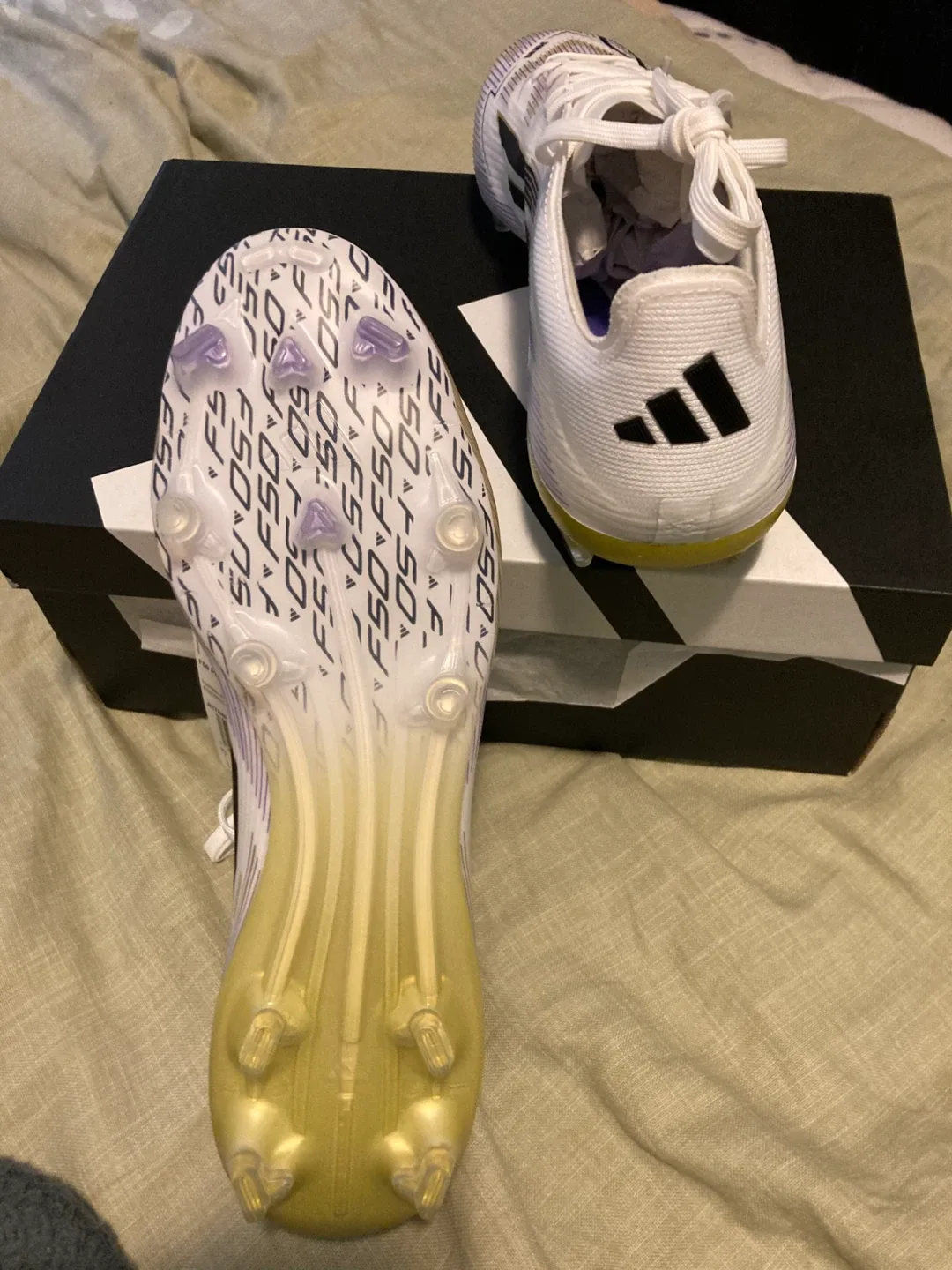 Adidas f50 Brand new size 9 Mens or 10.5 Women’s image indicator(2)