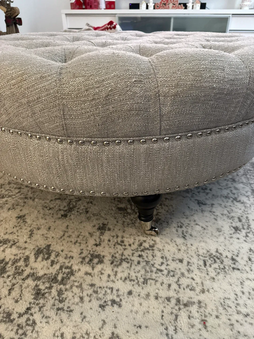 Round Tufted Ottoman - light grey Colour image indicator(2)