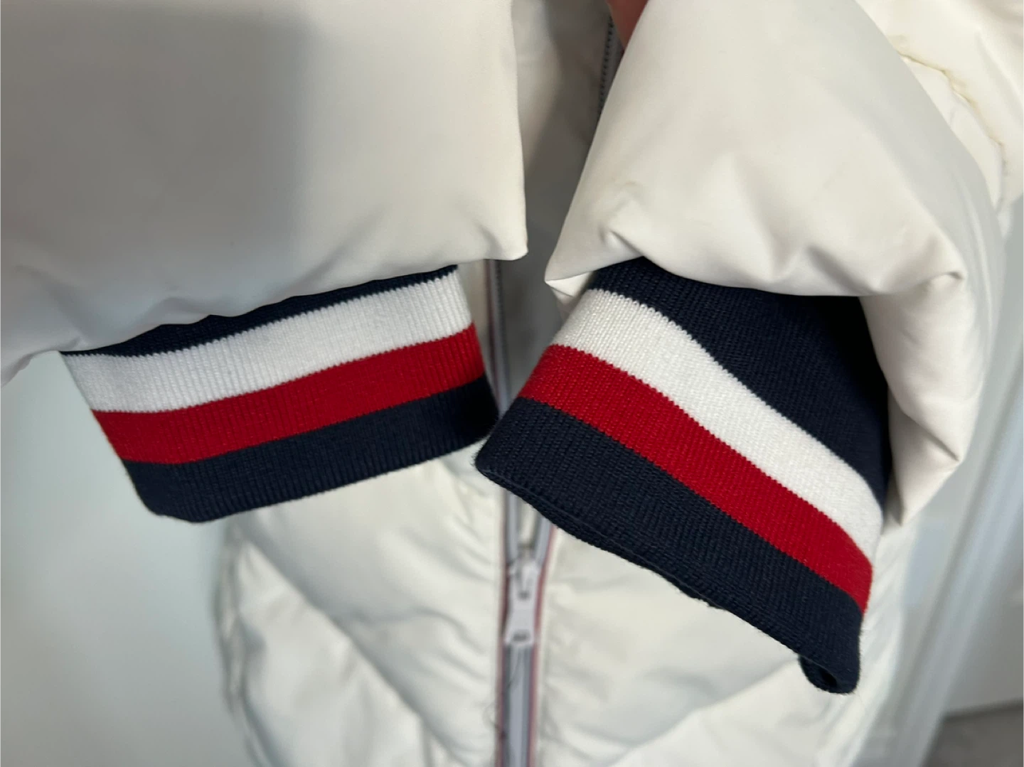 NEW with TAG - Tommy Hilfiger White Puffer Coat - Size M - photo 5