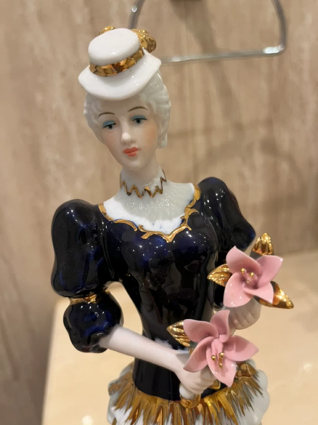 Hand Made Porcelain Figurine image indicator(2)
