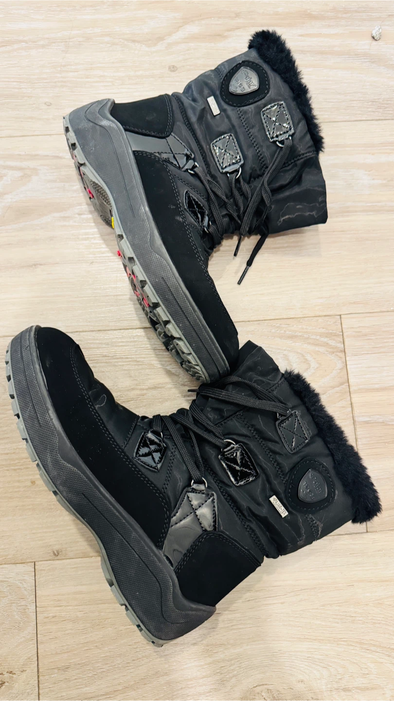 Pajar women Black Winter Boots with ice gripper - Size US 7-7.5 - photo 2