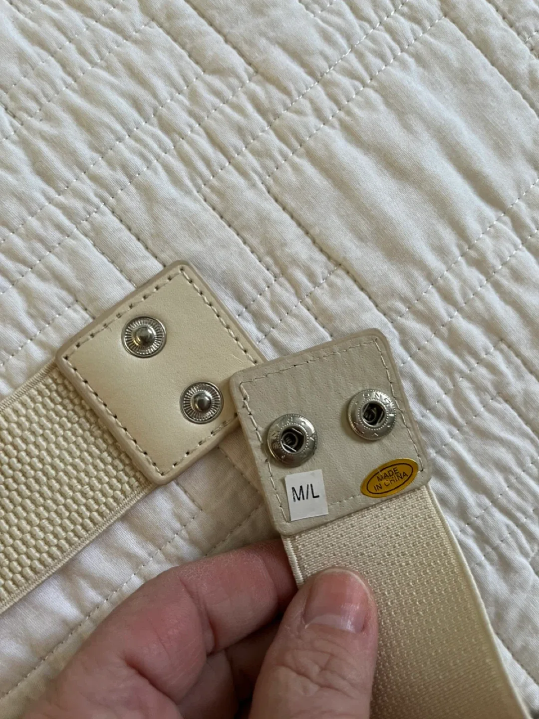 Elastic Rhinestone Belt - Size M/L image indicator(5)